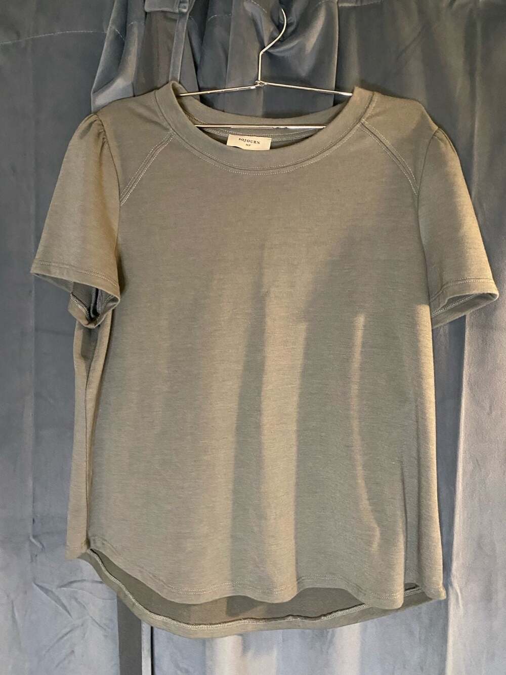 Sojourn Women's Short Sleeve Crew Neck Tee Size MP